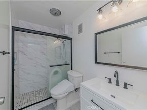 421 S La Fayette Park Pl 427, Los Angeles CA 90057