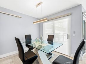 16255 Pacific Cir. 202, Huntington Beach CA 92649