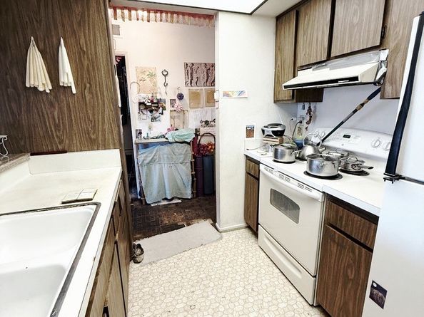 1745 Camino Palmero Street 440, Los Angeles CA 90046