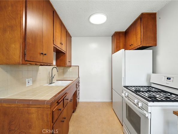2135 E Florida Street 7, Long Beach CA 90814