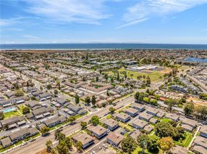 4648 Vista Bahia Drive 16, Huntington Beach CA 92649