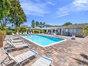 4648 Vista Bahia Drive 16, Huntington Beach CA 92649