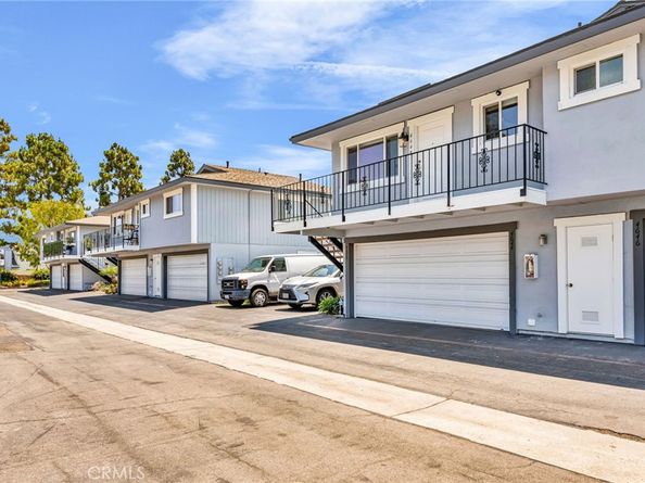 4648 Vista Bahia Drive 16, Huntington Beach CA 92649