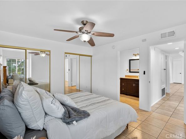 9714 Sepulveda Boulevard 201, North Hills CA 91343