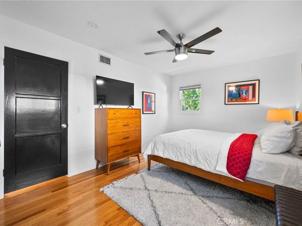 2327 Larchmont Avenue, Santa Ana CA 92706
