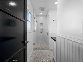 2327 Larchmont Avenue, Santa Ana CA 92706