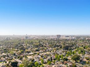 2327 Larchmont Avenue, Santa Ana CA 92706