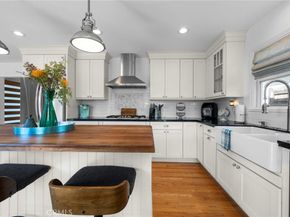 2327 Larchmont Avenue, Santa Ana CA 92706