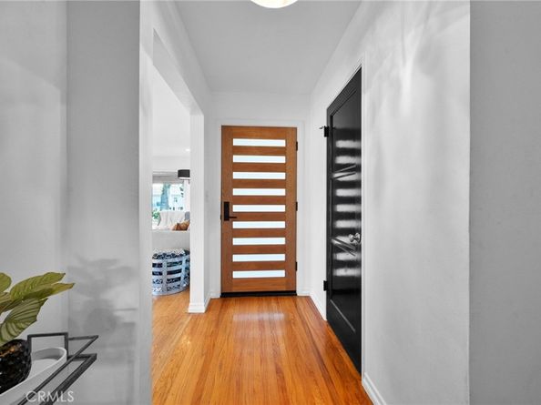 2327 Larchmont Avenue, Santa Ana CA 92706