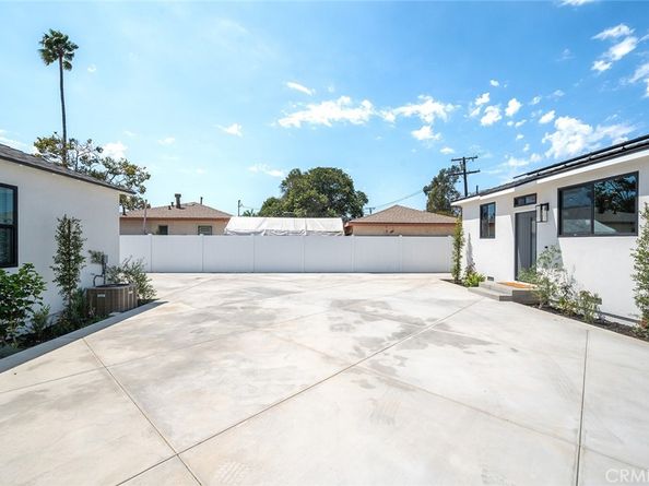765 E Silva Street, Long Beach CA 90807