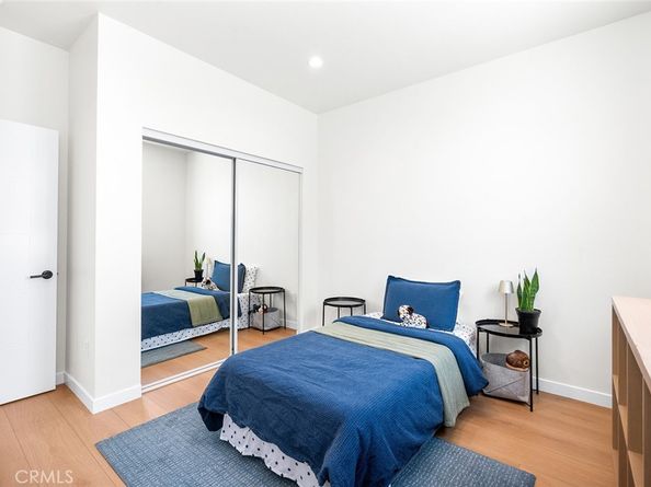 765 E Silva Street, Long Beach CA 90807