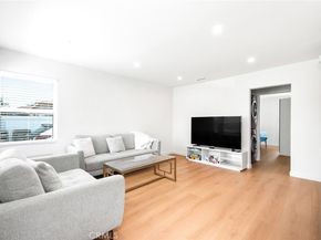 765 E Silva Street, Long Beach CA 90807
