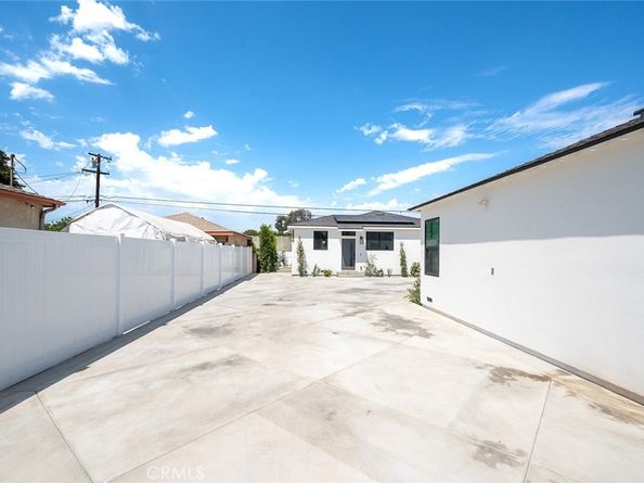 765 E Silva Street, Long Beach CA 90807