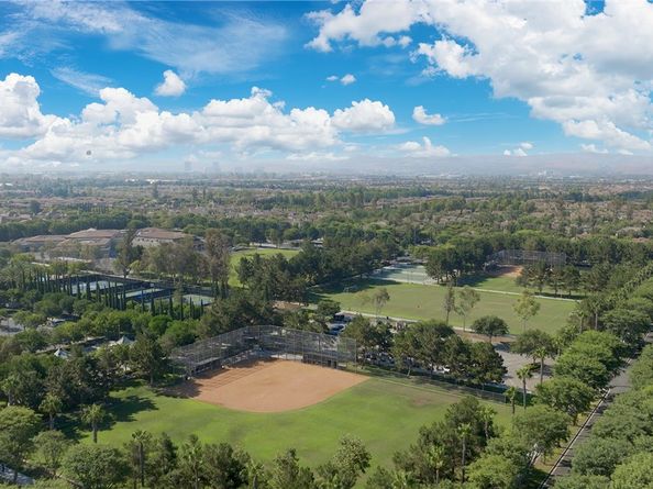 42 Vintage, Irvine CA 92620