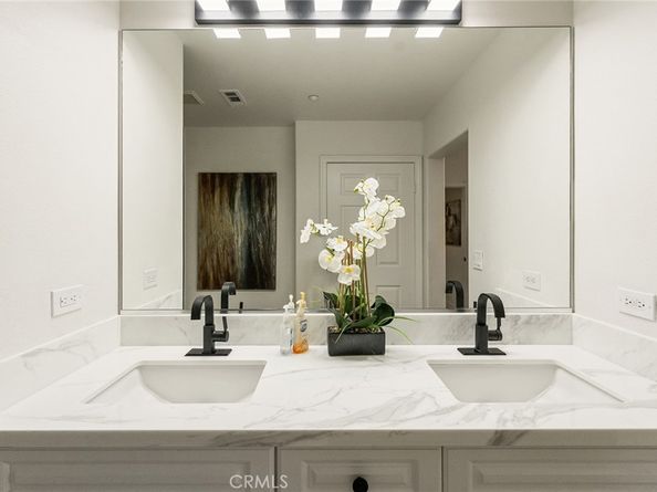 42 Vintage, Irvine CA 92620