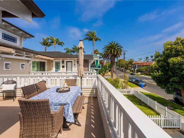 806 N. Irena Ave A, Redondo Beach CA 90277