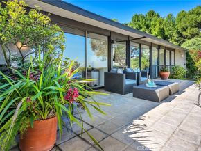 2960 Crownview Drive, Rancho Palos Verdes CA 90275