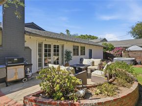 8916 Rayford, Los Angeles CA 90045