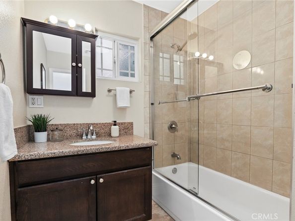 134 E Cypress, Monrovia CA 91016