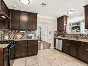 134 E Cypress, Monrovia CA 91016