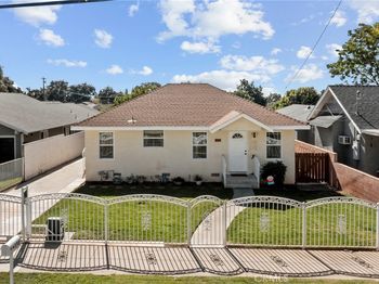 134 E Cypress