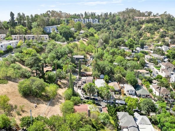 624 Redfield Avenue, Los Angeles CA 90042