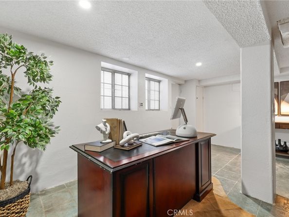 624 Redfield Avenue, Los Angeles CA 90042