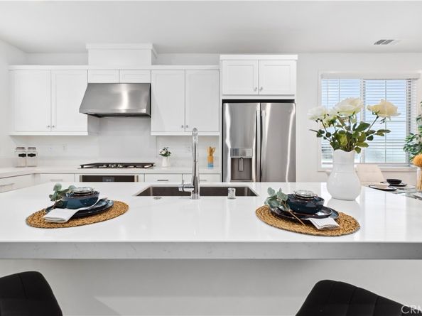 501 Embrook Way, West Covina CA 91791