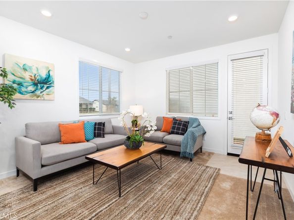 501 Embrook Way, West Covina CA 91791
