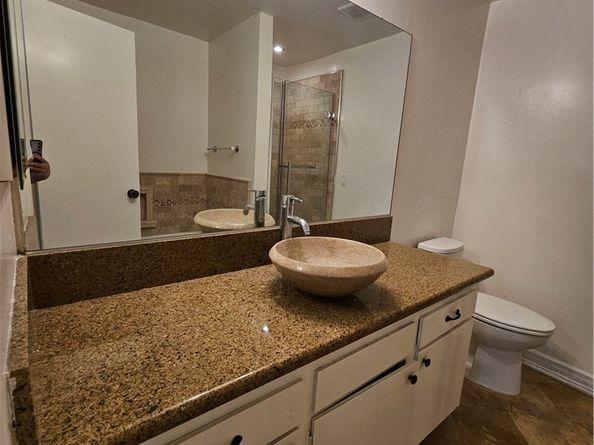 65 N Allen Avenue 220, Pasadena CA 91106