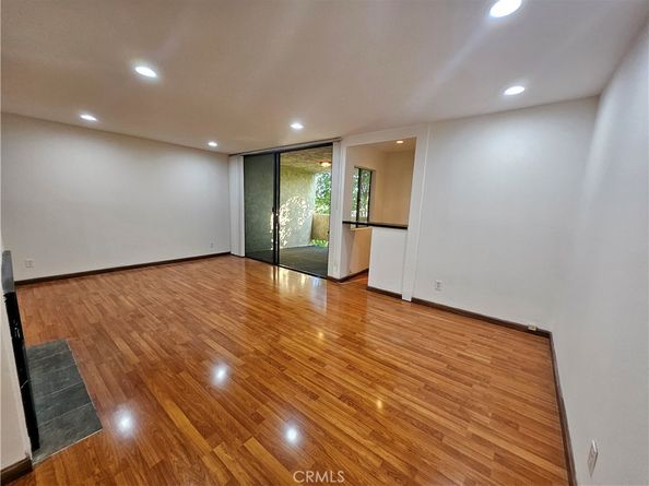 65 N Allen Avenue 220, Pasadena CA 91106