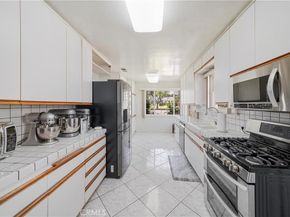 2030 Paloma Street, Pasadena CA 91104