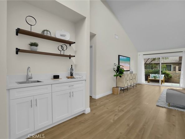 4 Dogwood N, Irvine CA 92612