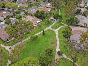 4 Dogwood N, Irvine CA 92612