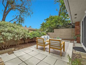 4 Dogwood N, Irvine CA 92612