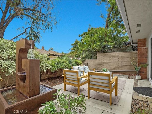 4 Dogwood N, Irvine CA 92612