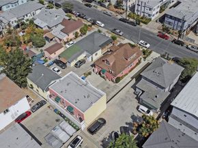 1147 Fedora Street, Los Angeles CA 90006