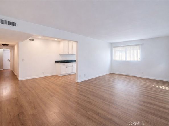 1124 W Huntington Drive 2, Arcadia CA 91007