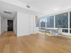877 Francisco Street 728, Los Angeles CA 90017