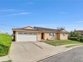 1911 W Doublegrove Street, West Covina CA 91790
