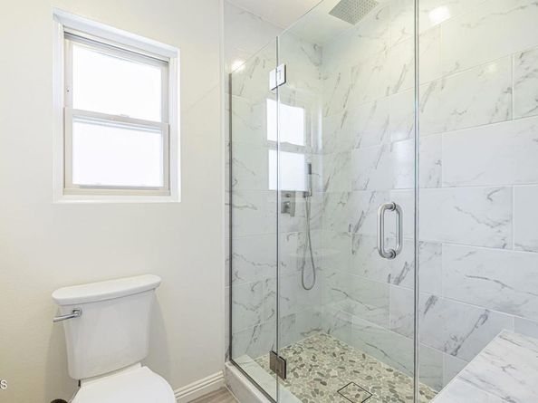 22239 1/4 Erwin Street, Woodland Hills CA 91367