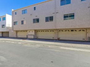 22239 1/4 Erwin Street, Woodland Hills CA 91367