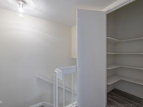 22239 1/4 Erwin Street, Woodland Hills CA 91367