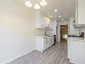 22239 1/4 Erwin Street, Woodland Hills CA 91367
