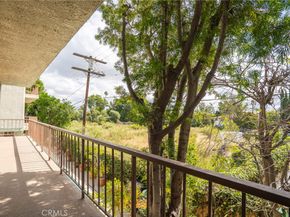 4454 Ventura Canyon 105, Sherman Oaks CA 91423
