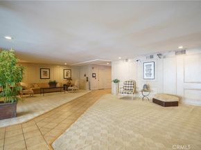 4454 Ventura Canyon 105, Sherman Oaks CA 91423