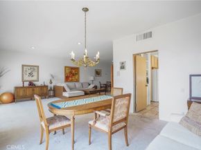 4454 Ventura Canyon 105, Sherman Oaks CA 91423