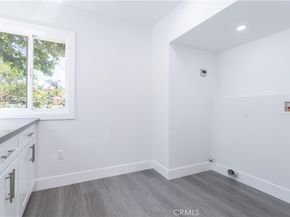 6657 Sylvia Avenue, Reseda CA 91335