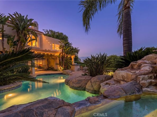 24142 Park Riviera, Calabasas CA 91302