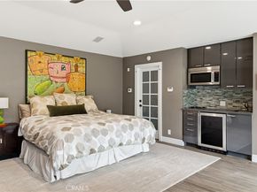 4430 Estrondo, Encino CA 91436